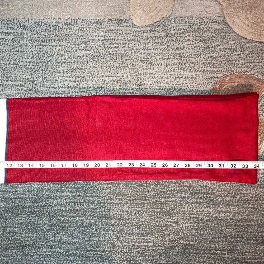 Unisex Holloway Red Rib Knit Gray & White Striped Scarf With Pockets And Tassel